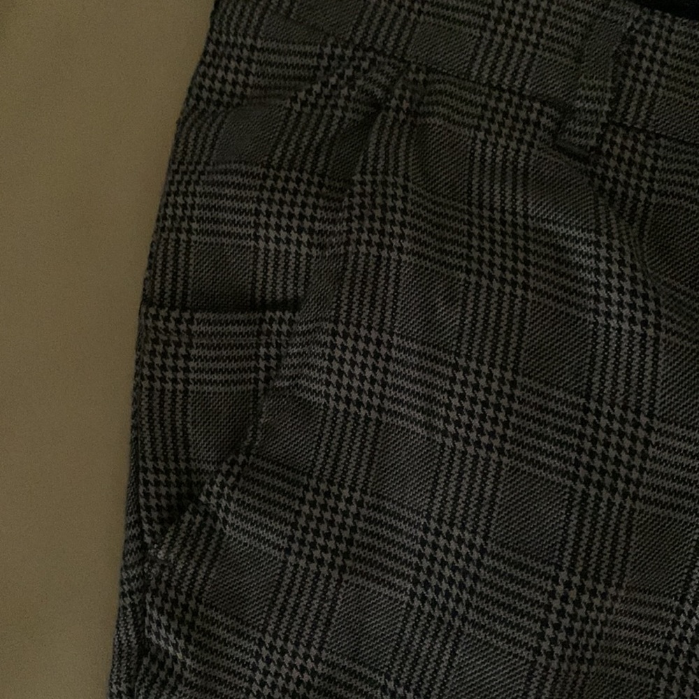 3/$20- PacSun Glen Check Slim Fit Trousers - Picture 3 of 9